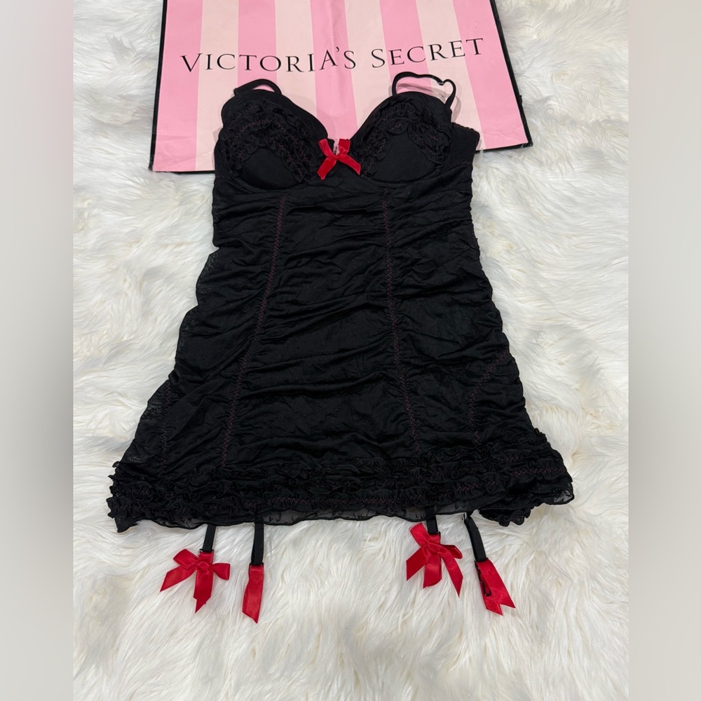 Victoria's Secret "Sexy Little Things" ruffle corset babydoll - Picture 2 of 13